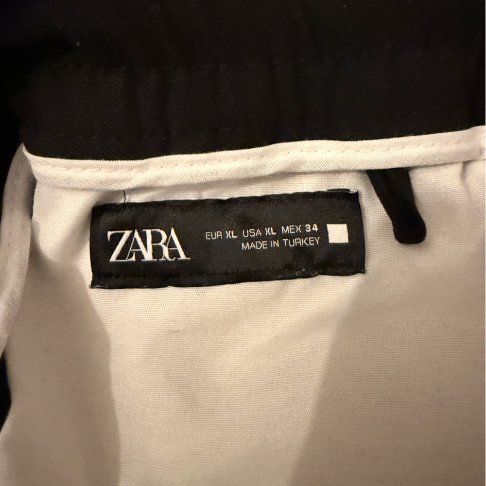 Zara Men's Black Joggers - Picture 3 of 3